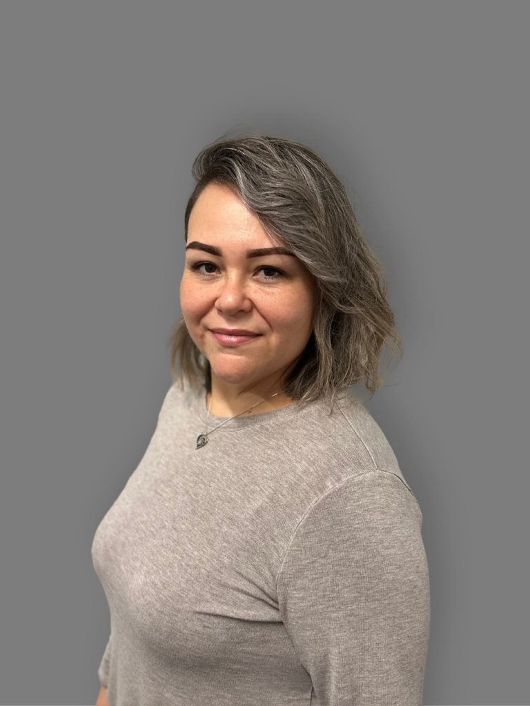 Maria Lupercio 1 Hazel 2