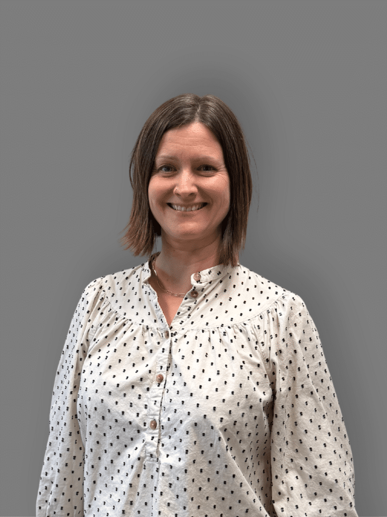 Erin Allen, MS (in process) 1 Ariana 3