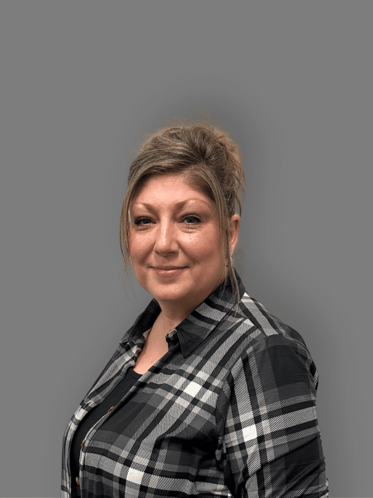 Rebecca Loya 1 Ariana 17